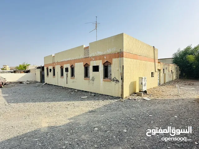 300 m2 4 Bedrooms Townhouse for Sale in Muscat Al Khoud