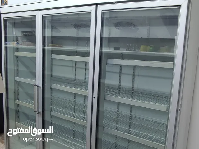 فريزر تبريد هواء 3 ابواب بحالة ممتازة
