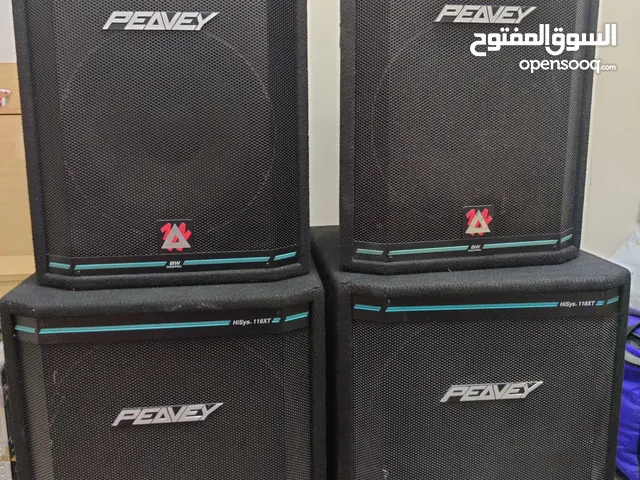 peavey 3 way speaker and bass with amp