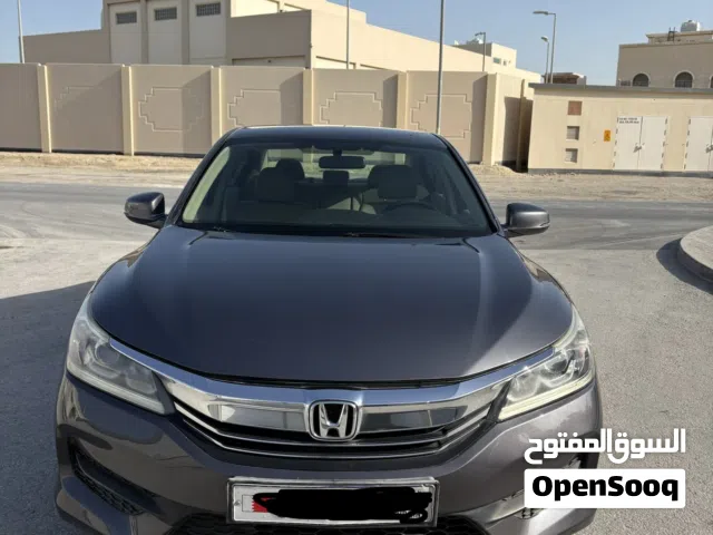 للبيع هوندا اكورد وكالة البحرين و صيانة الوكالة