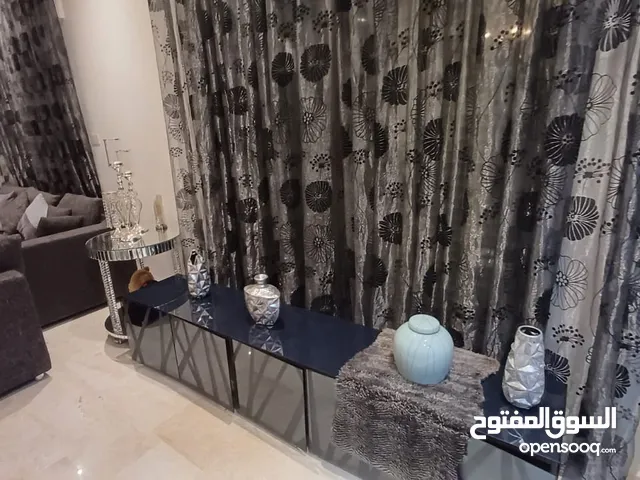 280 m2 4 Bedrooms Apartments for Rent in Amman Deir Ghbar