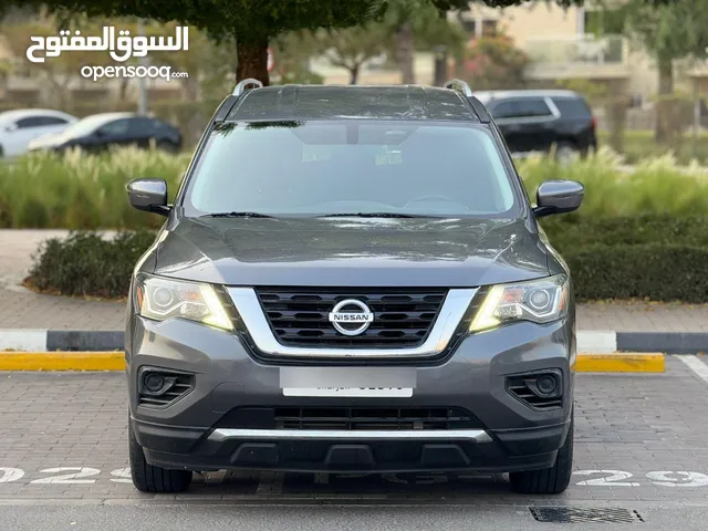 Nissan pathfinder s 2019 no accident full option perfect condition