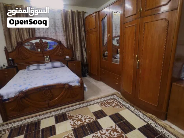 غرفه نوم خشب