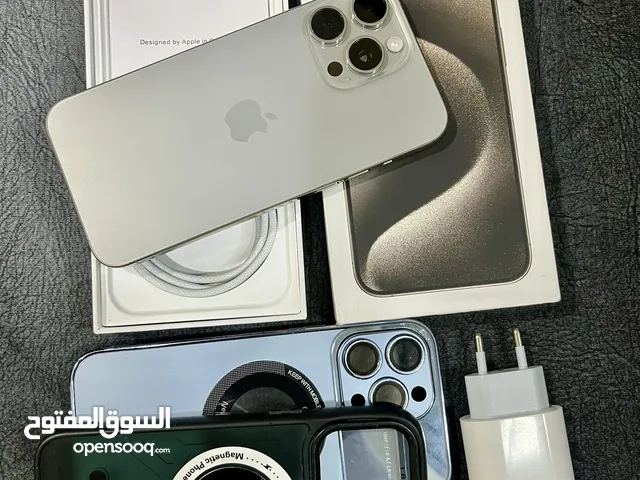 iPhone 15 pro max جهاز كرتونة ولا خدش اخو الجديد بطارية 100 سعر حرق مع كامل اغراضه الأصلية
