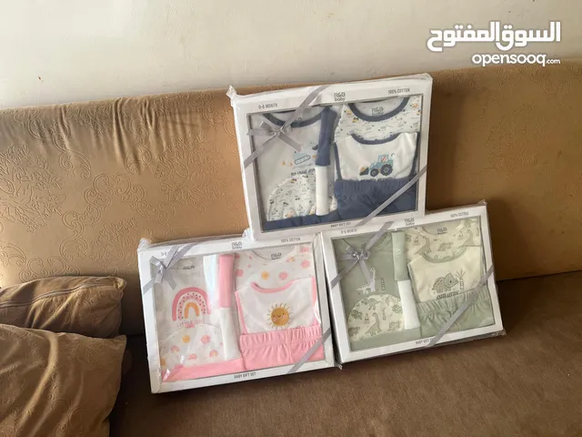 هدايا أطفال مصرية فريدة (حديثي الولادة - 6 شهور) - الجديد: آخر 3 مجموعات!