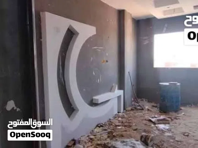 تركيب ألواح الجبس الجديدة للأسقف والجدران