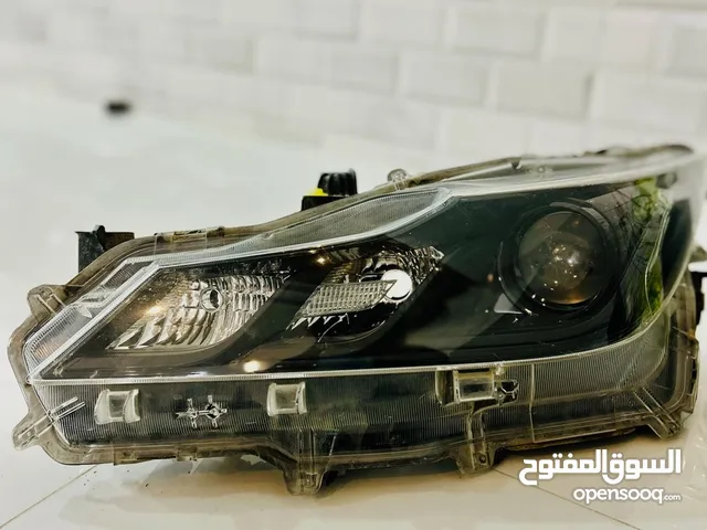 نور أمامي كورولا 2020 وكالة على السوم