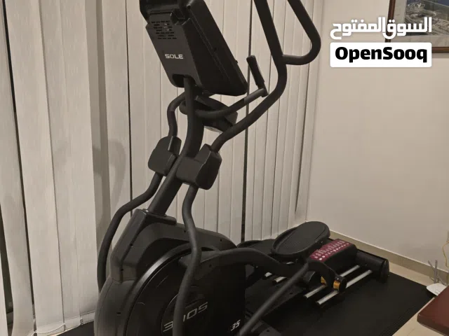 Sole E35 Elliptical machine