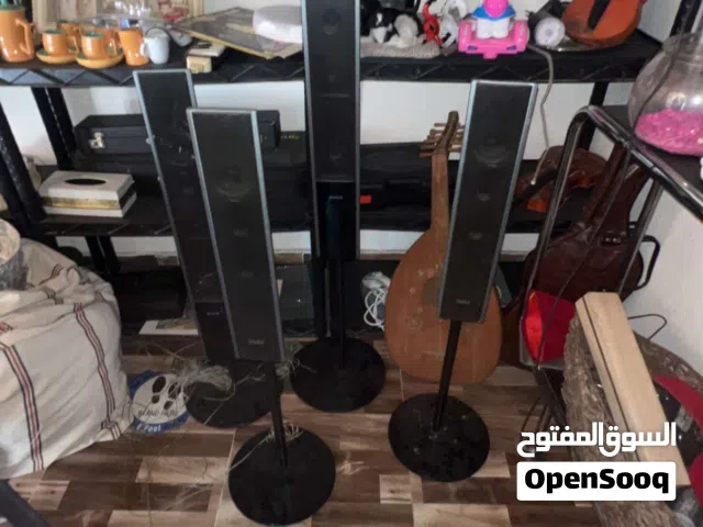 سماعات للبيع نوع Sony وكاله العدد اربع سماعات