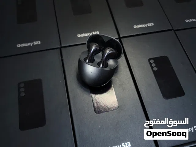 # Huawei FreeBuds 6 انغمس في تجربة صوتية استثنائية مع تقنية إلغاء الضوضاء المتطورة التي تمنحك صفاءً