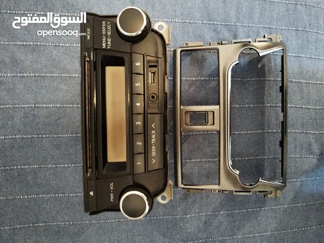 toyota yaris 2015-2016 original Radio STEREO