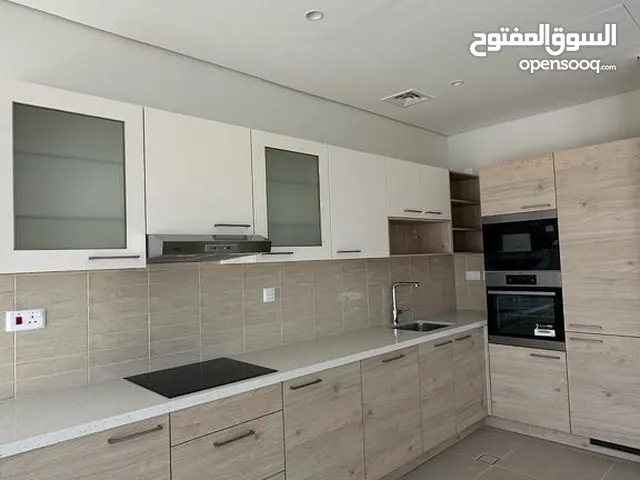 Beautiful Ghadir villa in Al Mouj for sell