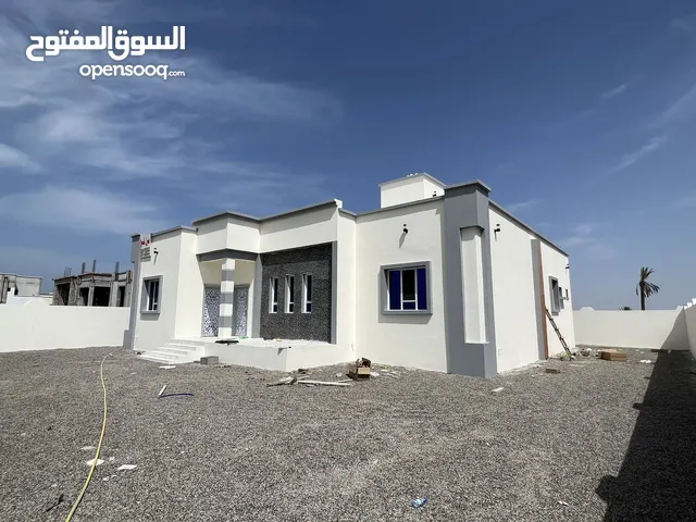 217 m2 3 Bedrooms Townhouse for Sale in Al Batinah Al Masnaah
