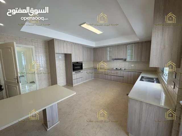 شقة فاخرة - دير غبار - 4نوم 2ماستر - 380م - مطبخ فاخر - فايربليس - قرب الخدمات