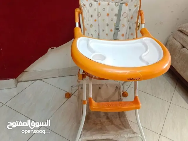 كرسي اكل للاطفال مستعمل بحالة الجديد
