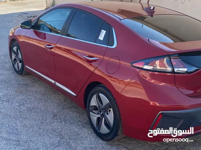 هيونداي أيونيك هايبرد 2022