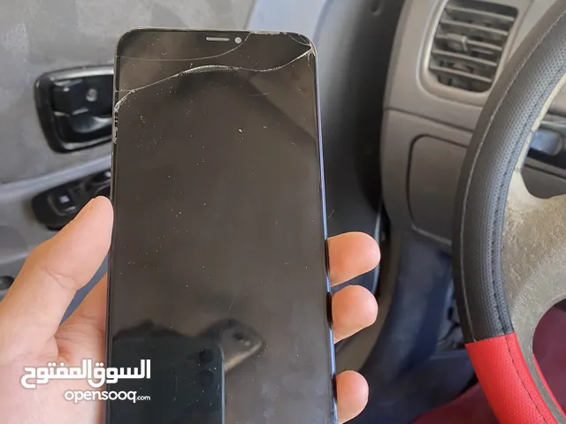 شاشة اكس ماكس الاصليه فيه كسور بسيطه كم موضح