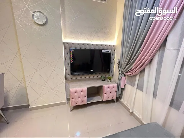 4000 ft 1 Bedroom Apartments for Rent in Ajman Ajman Corniche Road