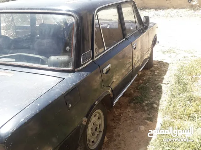 للبيع سيارة فيات موديل ال78 محرك 128 بما انو في قالنون استبدال فيك تستبدلها بسيارة حديثة بدون جمرك