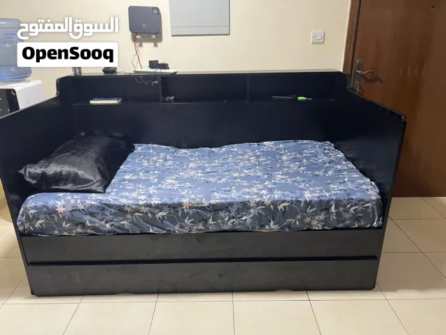 TWIN SIZE BED FOR SALE