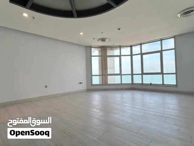دوبلكس إطلالة بحرية مباشرة للإيجار في السالمية