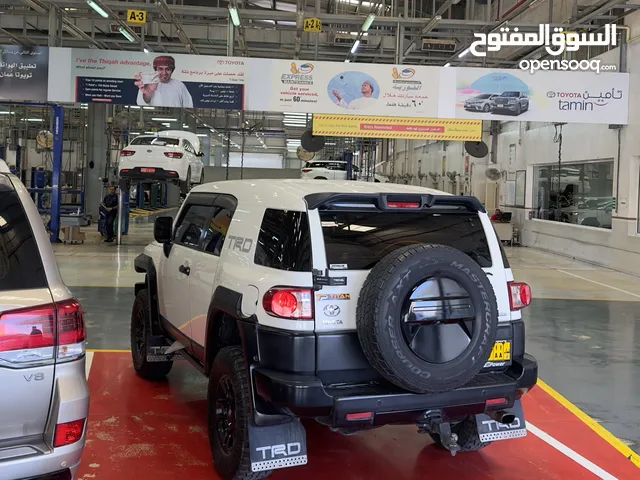 Used Toyota FJ in Muscat