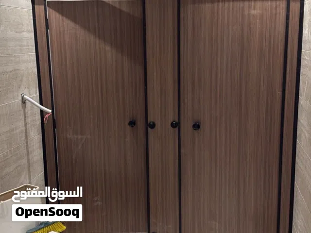 HPL TOILET PARTITION DOOR