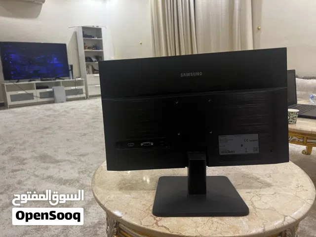 شاشة سامسونغ oled 19 إنش مستعملة سنة ونص ب230درهم