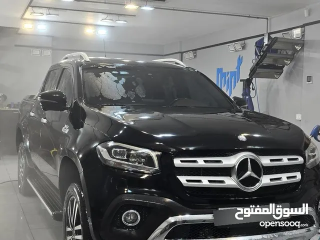 Mercedes x-350d 4MATIC موصفات خاصه V6 TURBO 300HP