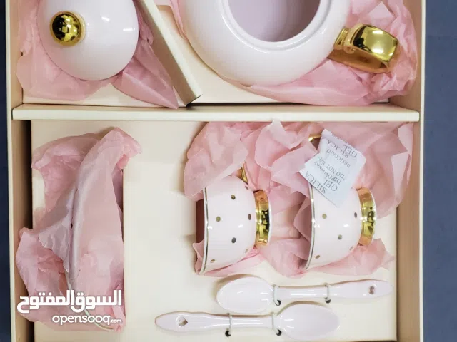 طقم شاي / قهوة بورسلان وردي مع ذهب