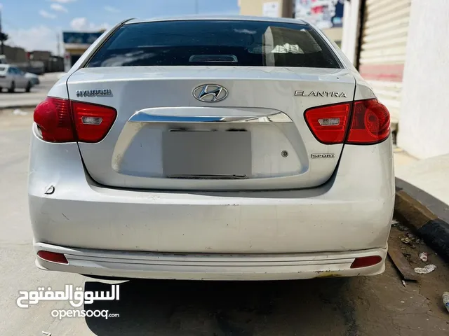 Used Hyundai Avante in Misrata