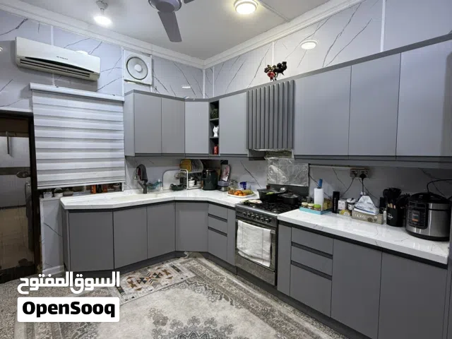 150 m2 4 Bedrooms Townhouse for Sale in Basra Muhandiseen