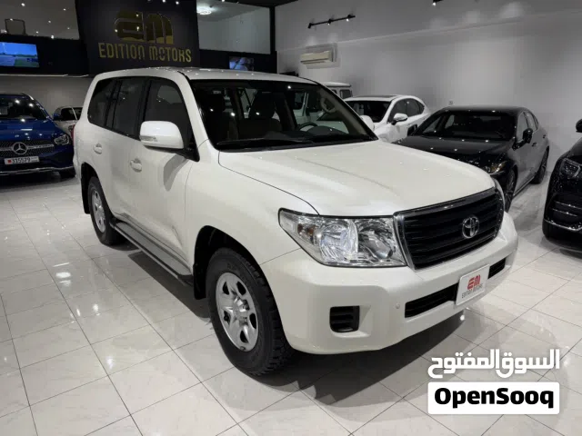 2014 (LOW KM) LAND CRUISER GX V6