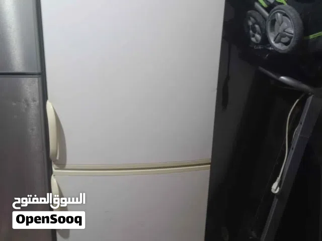 ثلاجة الكو صناعة الماني انفيرتر22قدم تبريد ثلج فروست فوق تبريدوالتحت تجميد 75 دينار شغالة ممتازة