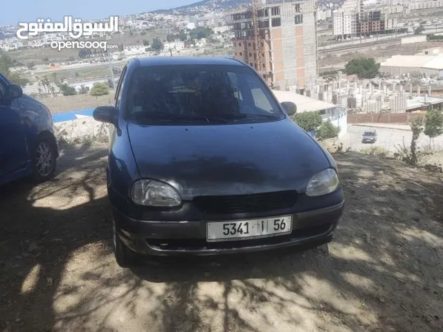 Opel corsa model 98 dariba 350dh