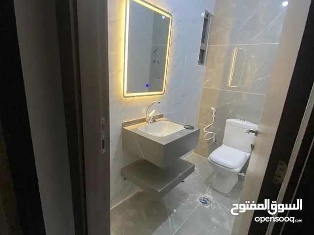 شقة طابق ارضي للبيع