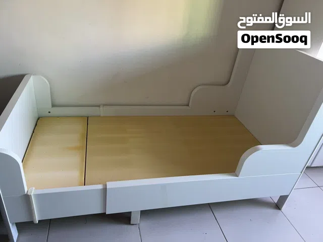 سرير أطفال ايكيا قابل للتمديد