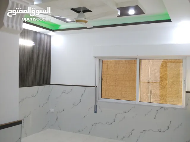 220 m2 5 Bedrooms Apartments for Rent in Irbid Al Hay Al Janooby