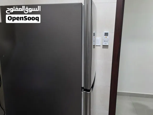 Samsung refrigerator, very less used. almost new. good running condition available at omr 110 only