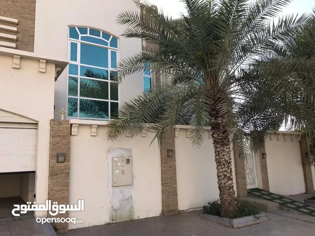 500 m2 More than 6 bedrooms Villa for Rent in Muscat Other