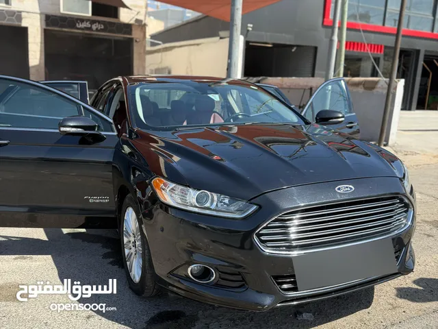 فورد فيوجن 2013 للبيع إنيرجي فل الغرفة بحالة الوكالة جلد اصلي هيئة أمامية خلفية ممتازة