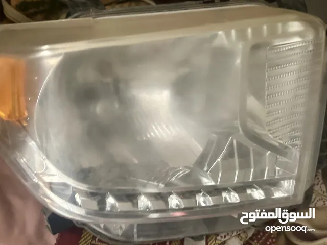فنار تيوتا تندرا 2016 الاصلي