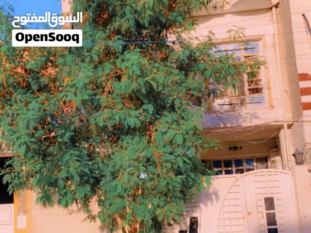 بيت 75 متر خدمي المطار