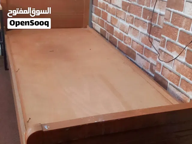 تختين خشب ثقيل بحاله ممتازه 45 دينار