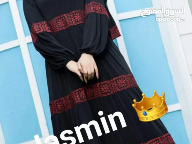 فستان للمحجبات يوجد مقاسات نفس لون الصورة فقط