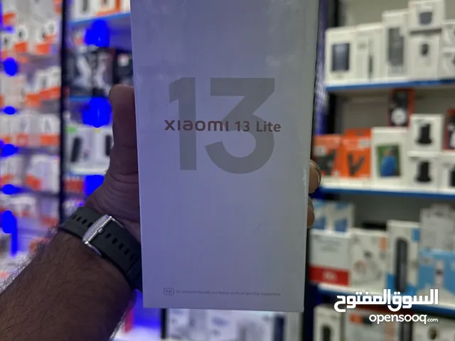 Xiaomi 13 Lite 5G Dual SIM 8GB + 256GB Phone