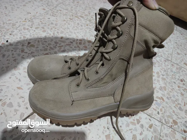 43 Sport Shoes in Amman