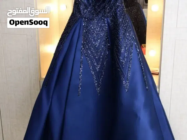 فستان ملكة من بوتيك ولايف مناسب مقاسM إلى L