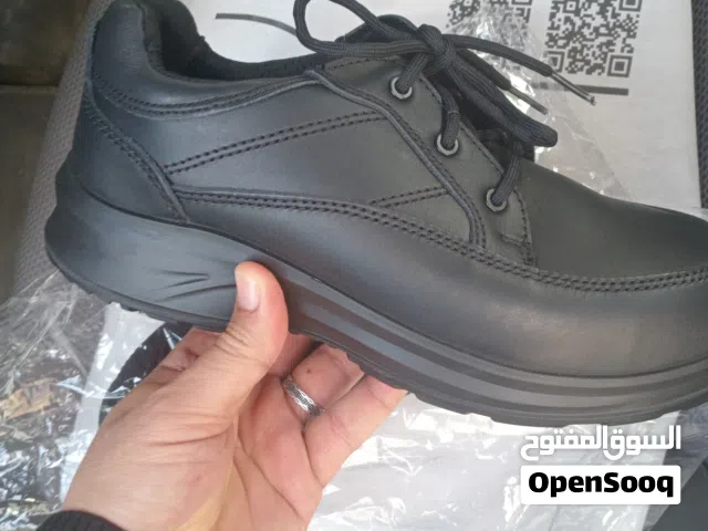 سفتي رد ونق اصلي أمريكي متوفر رقم 40