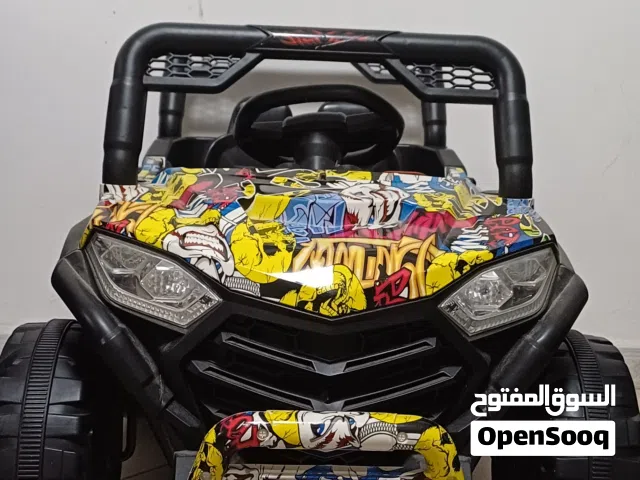 سيارة أطفال كهربائية 4×4 مستعملة بحالة جيدة – 200 قابل للتفاوض